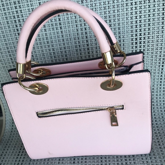 Petite Pink Purse 👛 - Picture 4 of 5